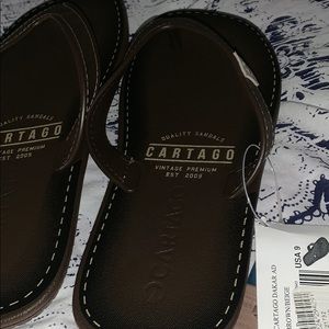 One flip flop browns for men
